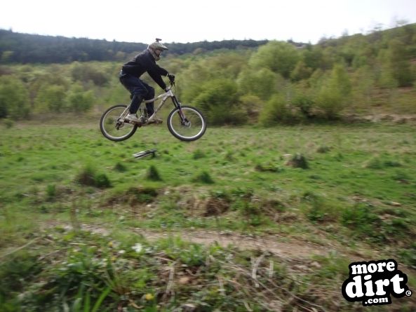 Y Mynydd Downhill - Cwmcarn