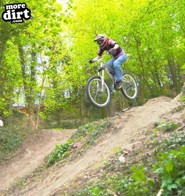 Me hitting the kick superwol built for me. 