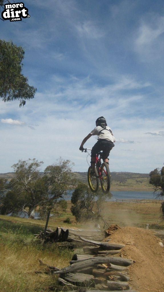 Semi-boosting the 20ft fence gap
