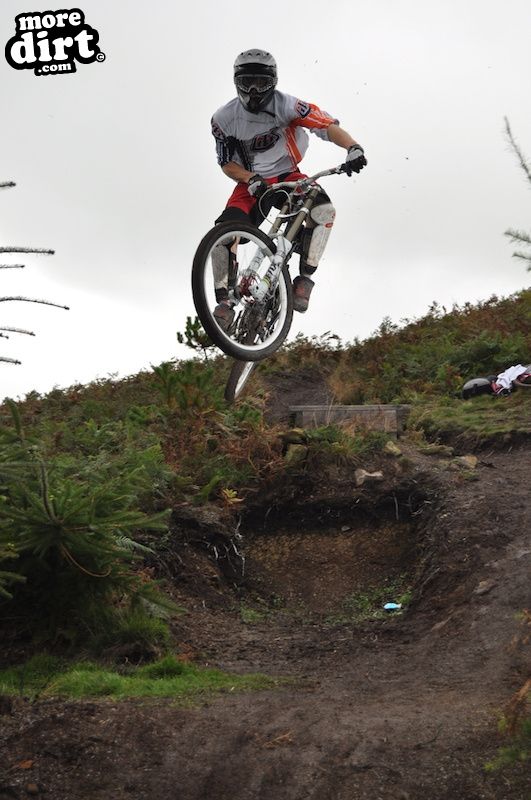 Carlton Bank DH