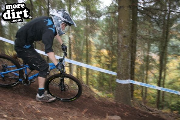 Kustom Bikes Round 1 Avil Ball (2nd)