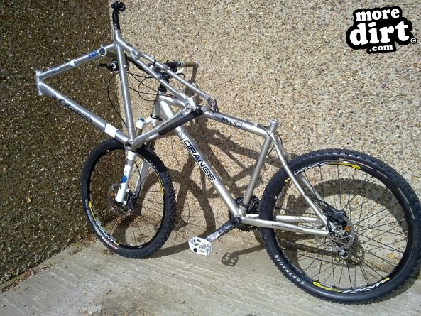 Box Steps -  Box Hill