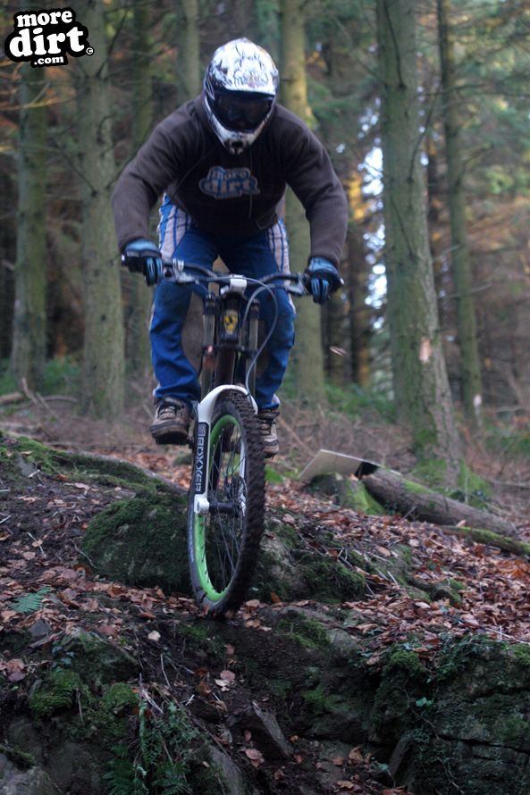 Session at local DH trails.