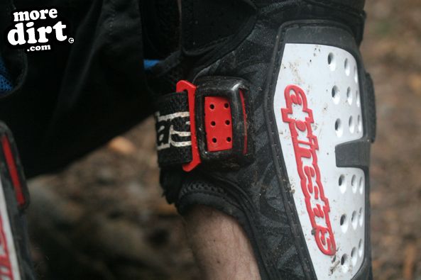 Alpinestars Moab Knee Guard's