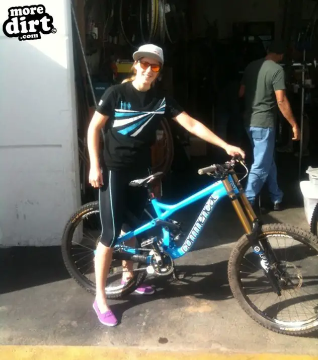 Rachel Atherton happy with her new Commencal DH Bi