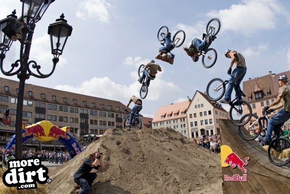 Red Bull District Ride