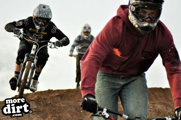 Schwalbe British 4x series