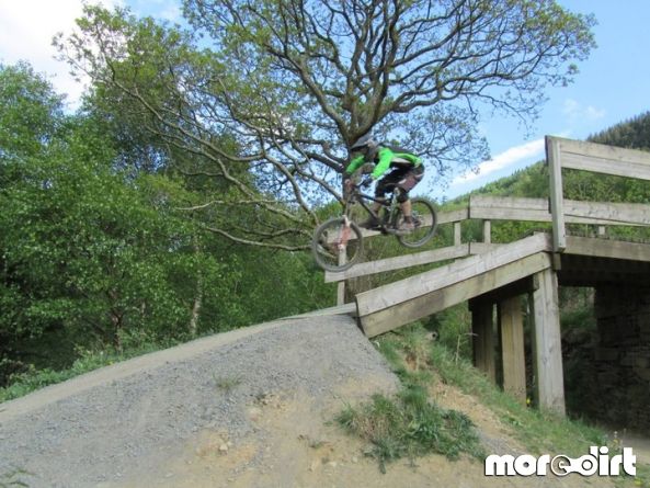 Y Mynydd Downhill - Cwmcarn