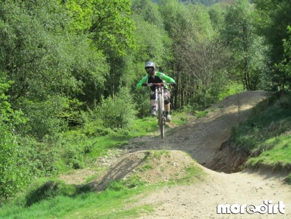 Y Mynydd Downhill - Cwmcarn