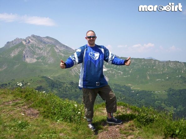 Well Happy but Oh so small head!!!