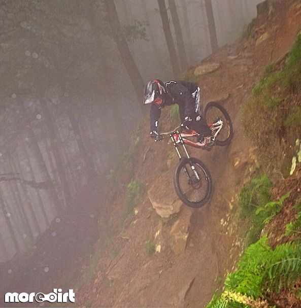Y Mynydd Downhill - Cwmcarn