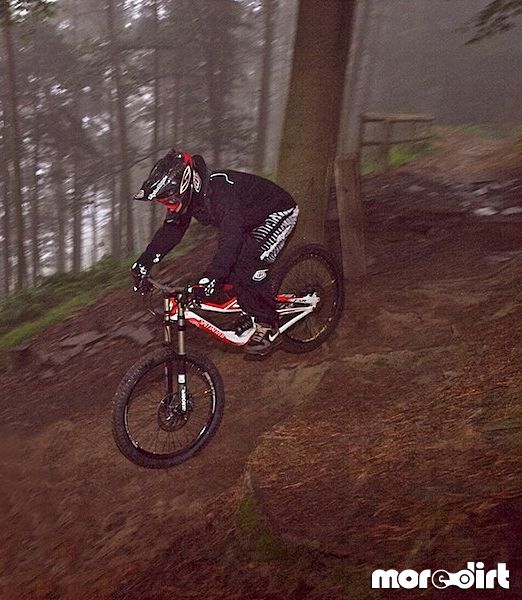 Y Mynydd Downhill - Cwmcarn