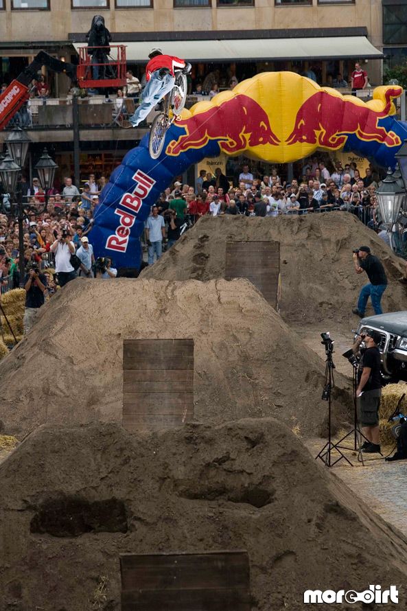 Red Bull District Ride