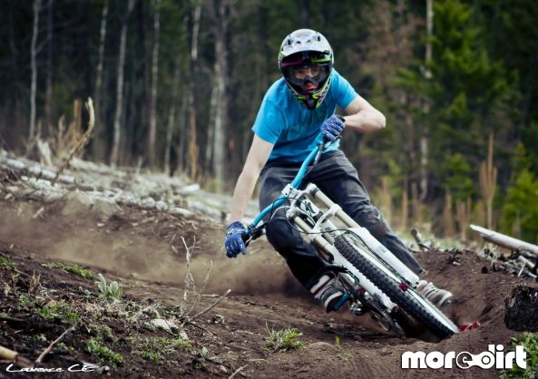 Some berm action - Laurence CE - www.laurence-ce.com