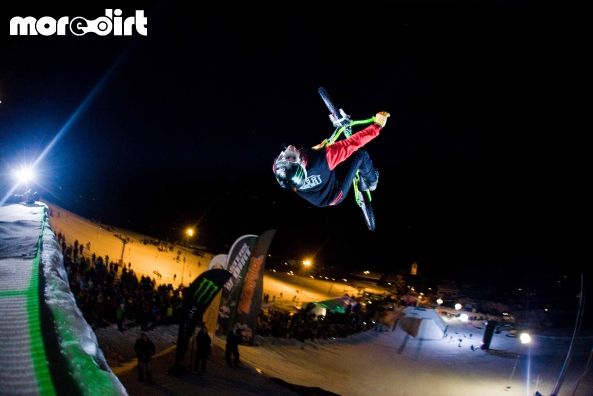 Monster Energy White Style 2012