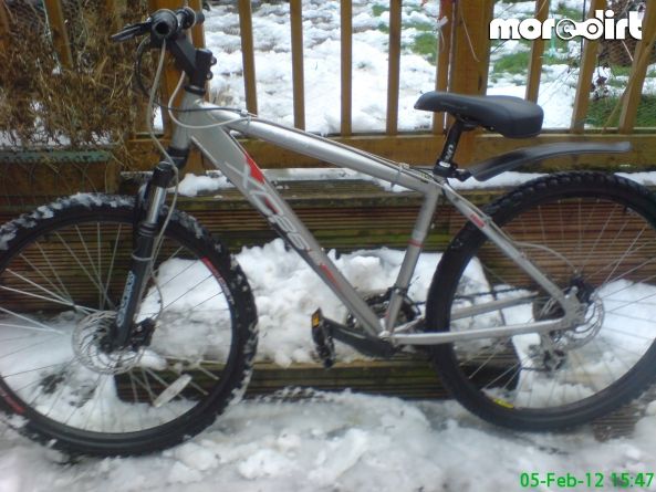 heres my apollo xc26se.
, as you can see the tyre