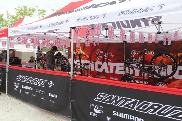 UCI Mountain Bike World Cup DH and 4X RD3 - Gallery