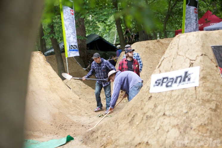 Dirt Wars UK 2012 - RD1