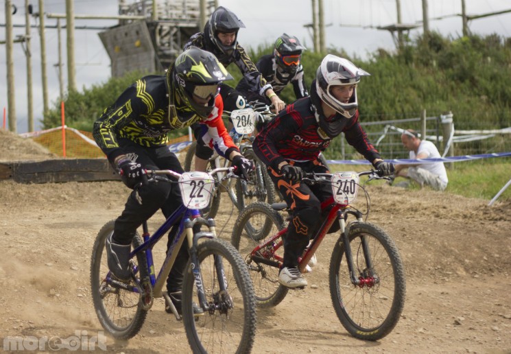 Schwalbe British 4x Rd5+6 - Gallery