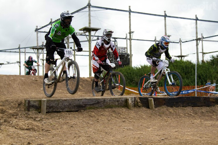 Schwalbe British 4x Rd5+6 - Gallery