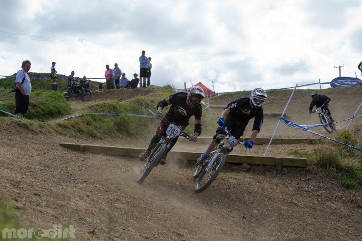 Schwalbe British 4x Rd5+6 - Gallery