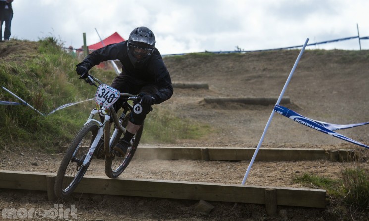 Schwalbe British 4x Rd5+6 - Gallery