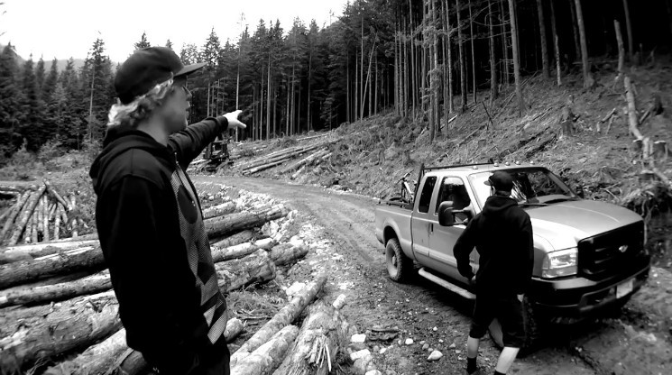 Mixed Feelings Coastal Crew