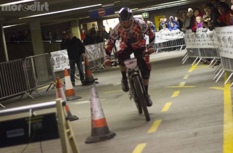 Evans Cycles - Urban Duel Downhill - Gallery