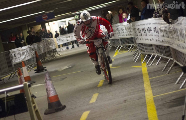 Evans Cycles - Urban Duel Downhill - Gallery