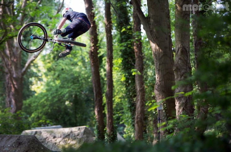 Bernard Kerr Aspect Media