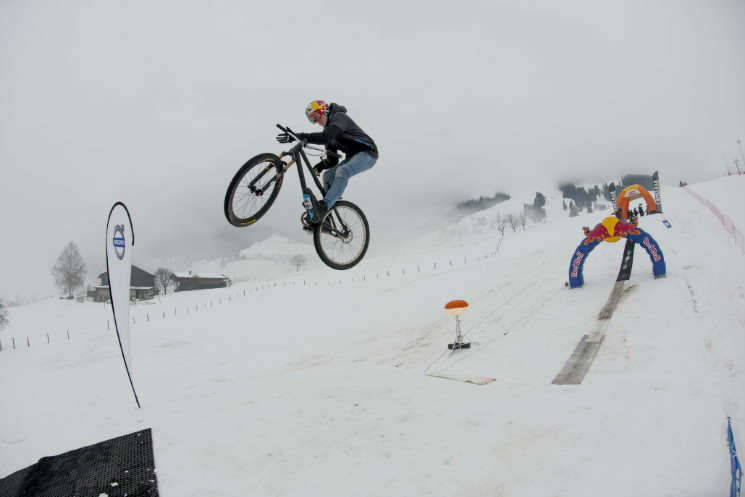 White Style 2013

Credit - Christoph Laue 