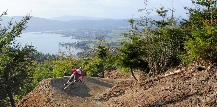 chain reaction cycles trails