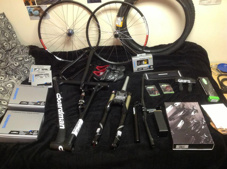 Everything ready for the custom boardman build! SO