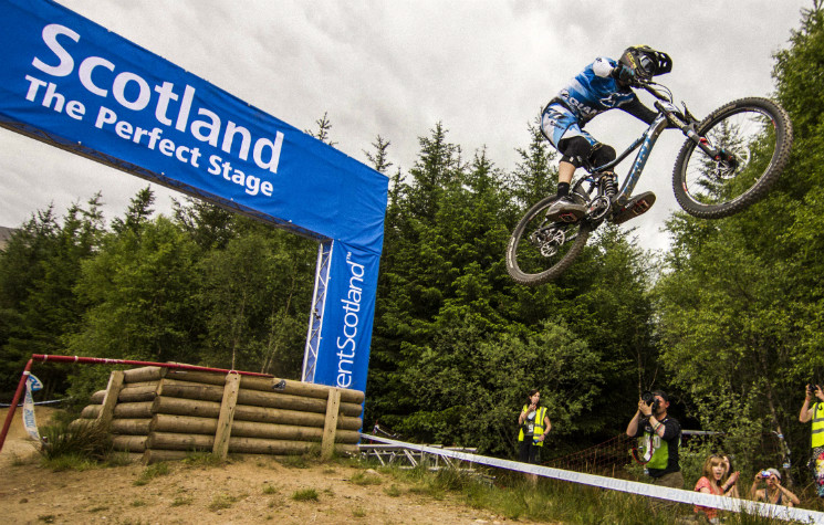 UCI Downhill World Cup - Fort Bill 