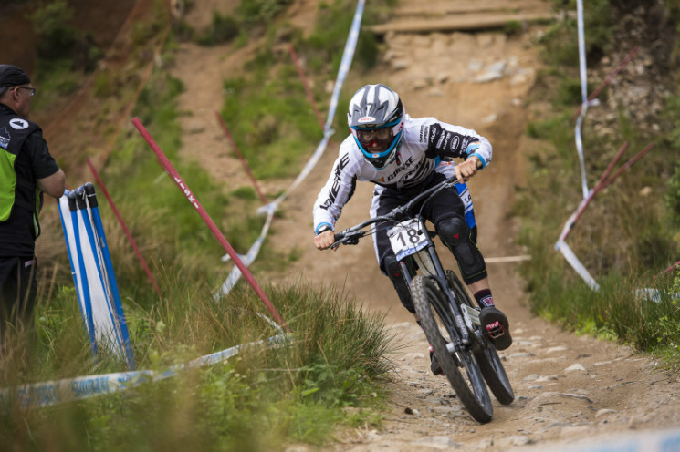 Lapierre Gravity Republic - Sam Blenkinsop