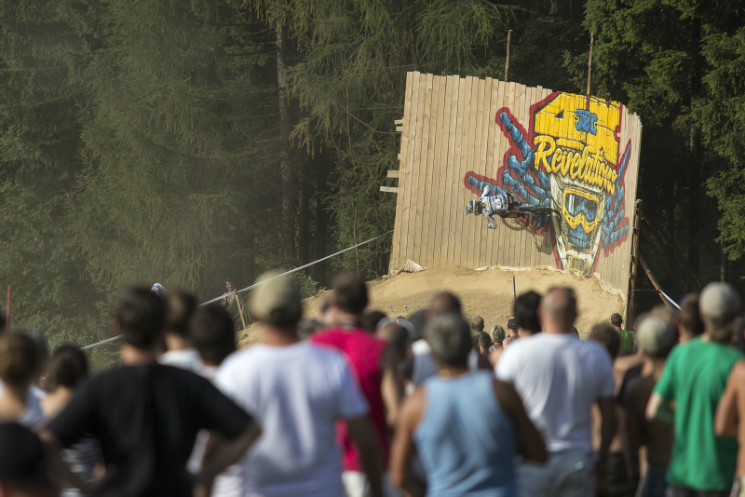 4X Protour - JBC Revolutions