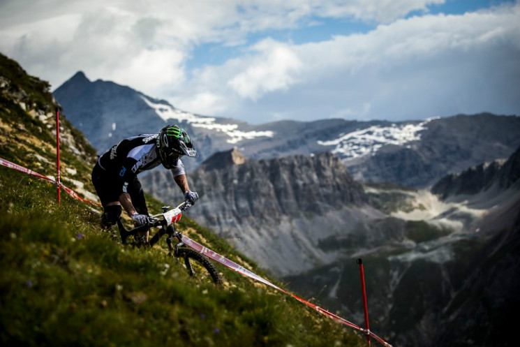 Yeti Cycles - Jared Graves - Enduro world series