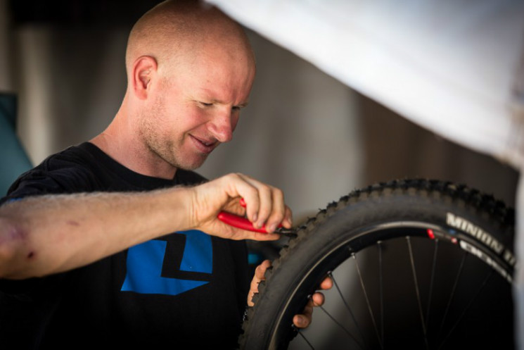 Jared Graves - Yeti cycles