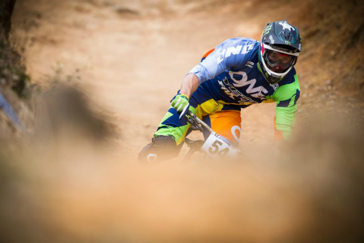 Jared Graves - Yeti cycles