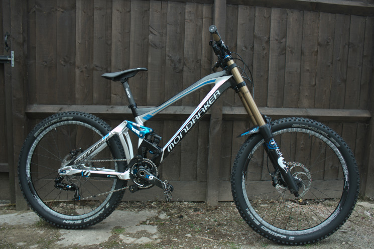 Mondraker Summum Pro Team