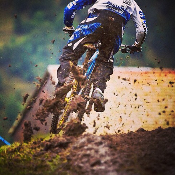 Tweets of the Week - Lewis Buchanan