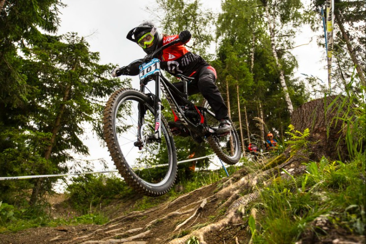iXS European Downhill Cup