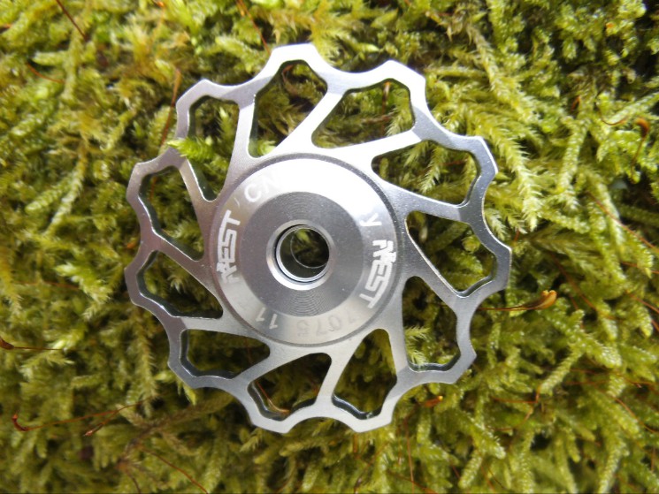 AEST Jockey wheels, suitable for 8,9,10 & 11 speed