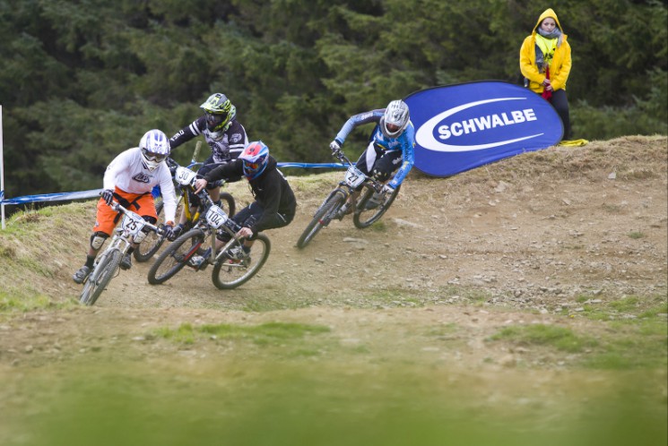 Schwalbe British 4X Series