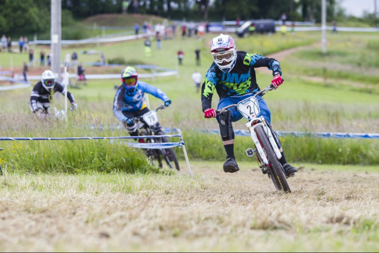 Schwalbe British 4X Series