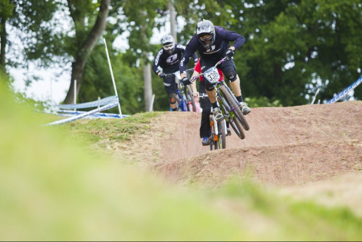 Schwalbe British 4X Series