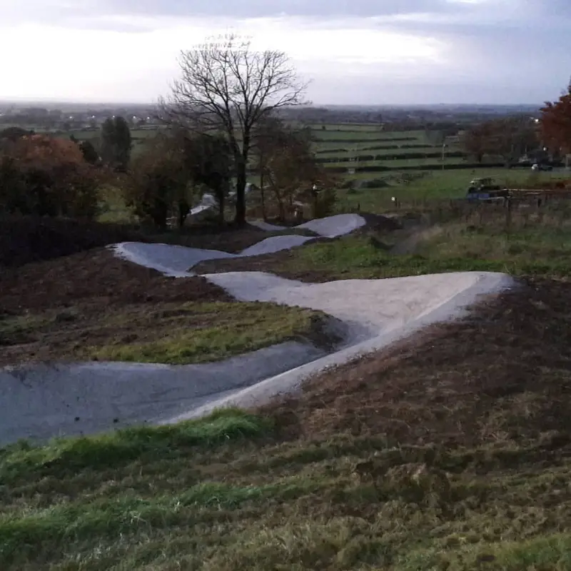 The new blue jump/flow trail at Bike park Ireland.