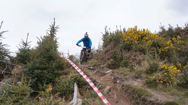 Action shot Dunkeld enduro 