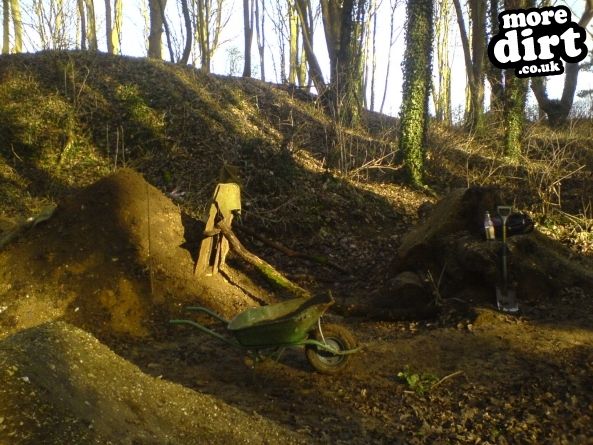 18,jan,2009 4ft take off.6ft landing.16ft gap a we