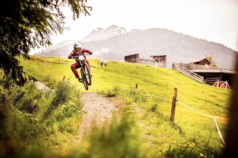 Shred Better - Aaron Gwin Shows You How It’s Don